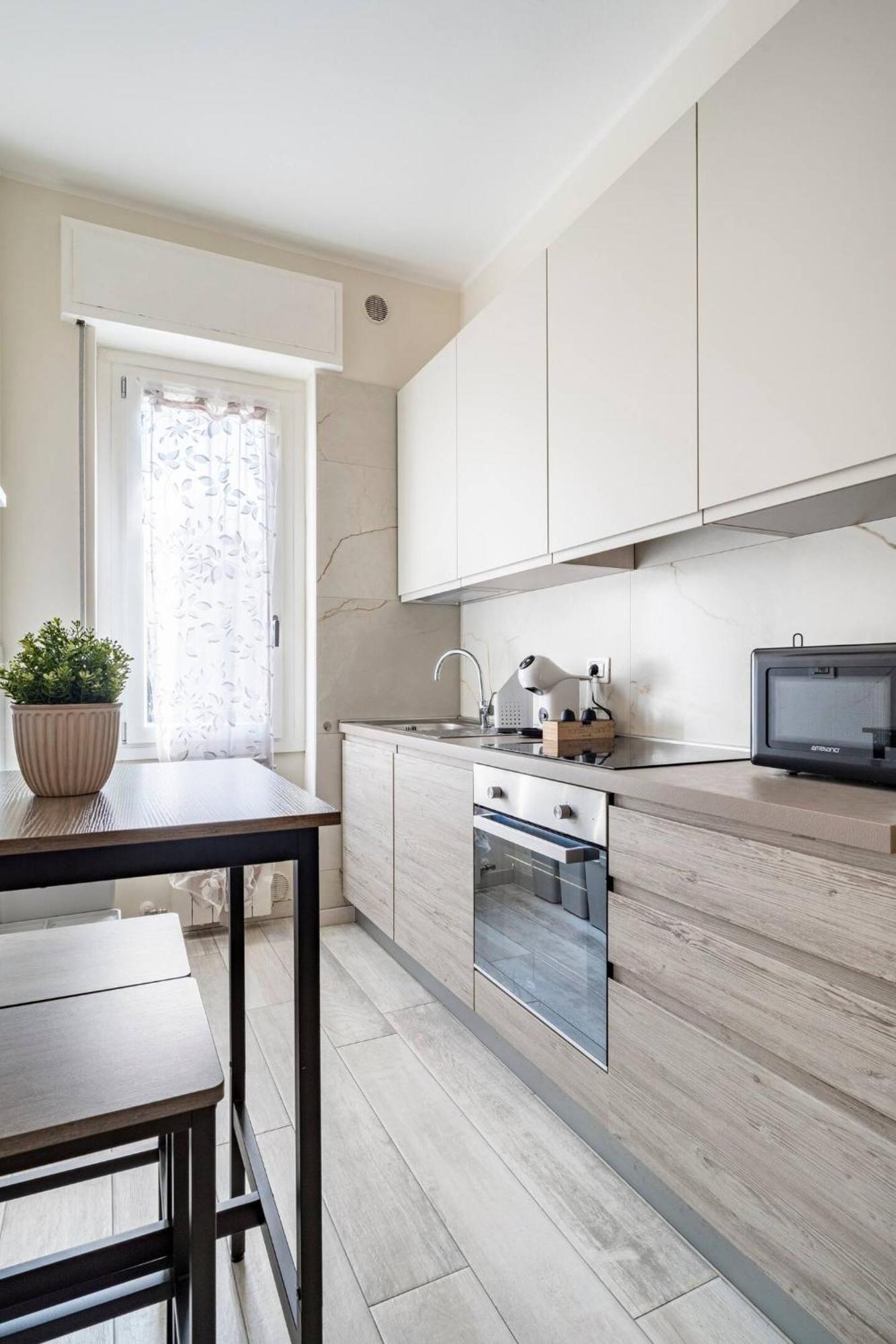 Snt Apartment - City Center ベルガモ エクステリア 写真